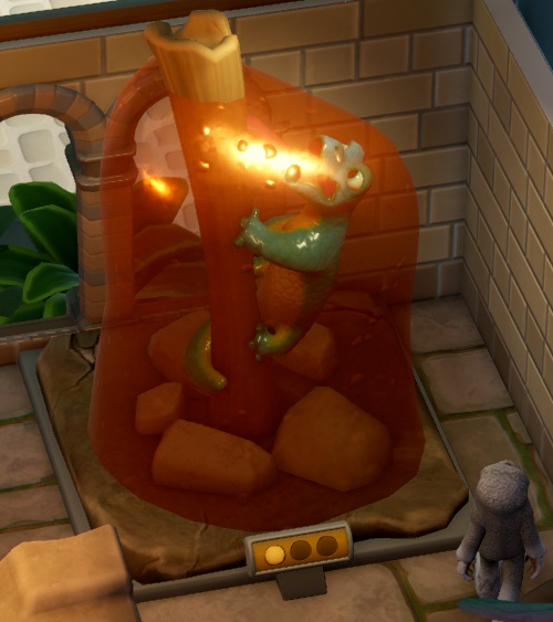 Een Yeti-Kind bekijkt een Ambered Giga-Gecko: een enorme Hagedis, in amber bewaard.