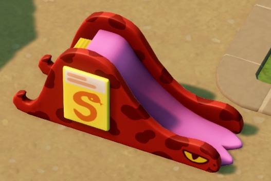 De Snake Slide is een simpele Kinderglijbaan, met rode zijkanten als een Slang beschilderd (de 'tong' is het glijvlak). Aan de zijkant hangt een geel plakkaat met een oranje pictogram van een Slang, en wat geschreven tekst.