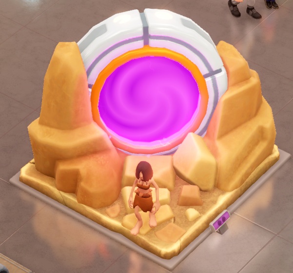 Het Time Portal is een enorme metalen ring, ingebed in steen. In de ring zijn paarse lichtspiralen te zien. Een Holbewoner komt uit de Sterrenpoort.